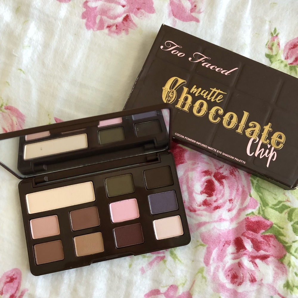 Too Faced Matte Chocolate Chip Eyeshadow Palette